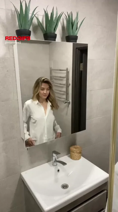 Petite Blonde Teen's Surprise Bathroom Tit Flash Strip
