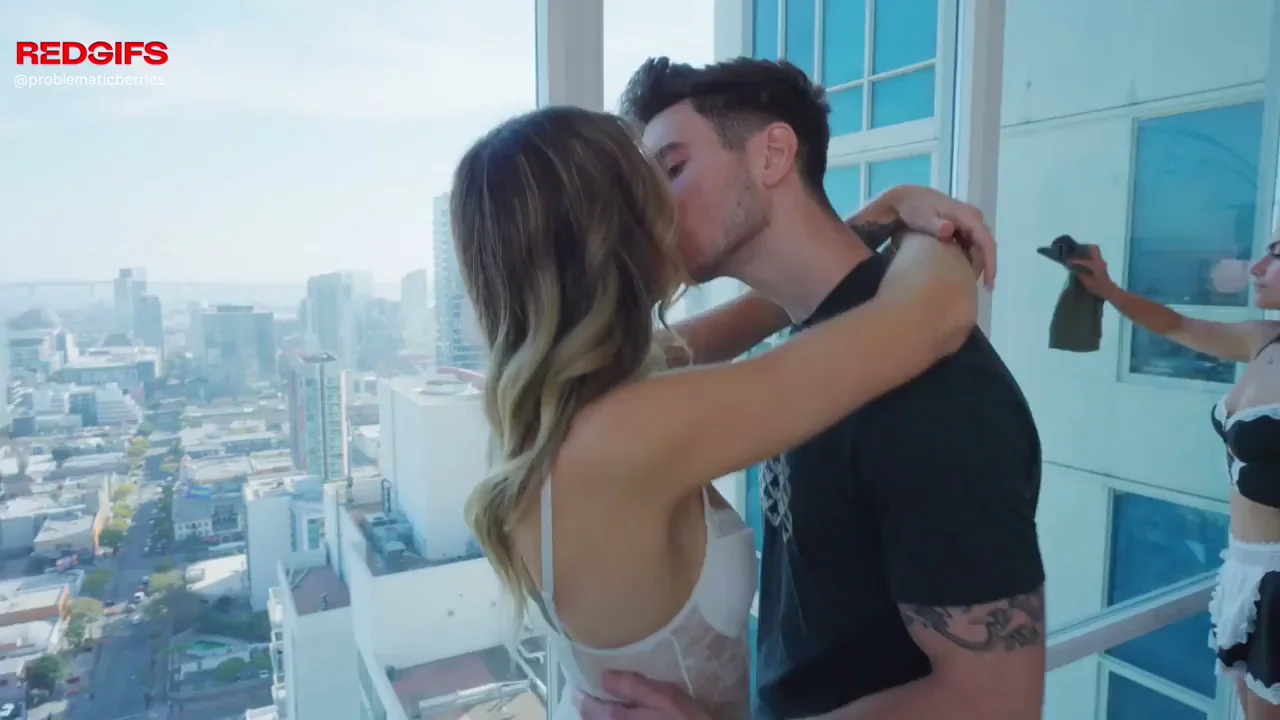 Hubby Out, Sluts In: Balcony Fuck Fest 💋🍆🏙️