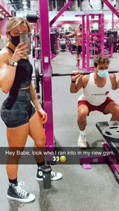 Bottomless Tease at the Gym with My Ex 😈🍑💦