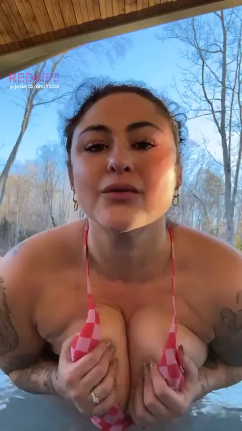 insert your tongue right here