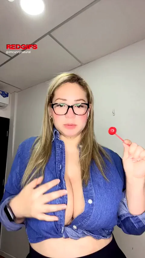 👀 Massive Tit Tease Reveal incoming! 🍭💦