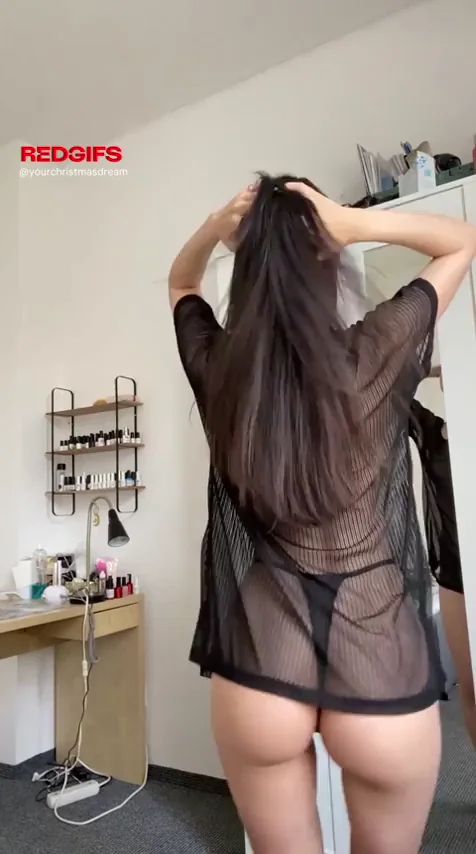 Tight shirt outlines every curve perfectly