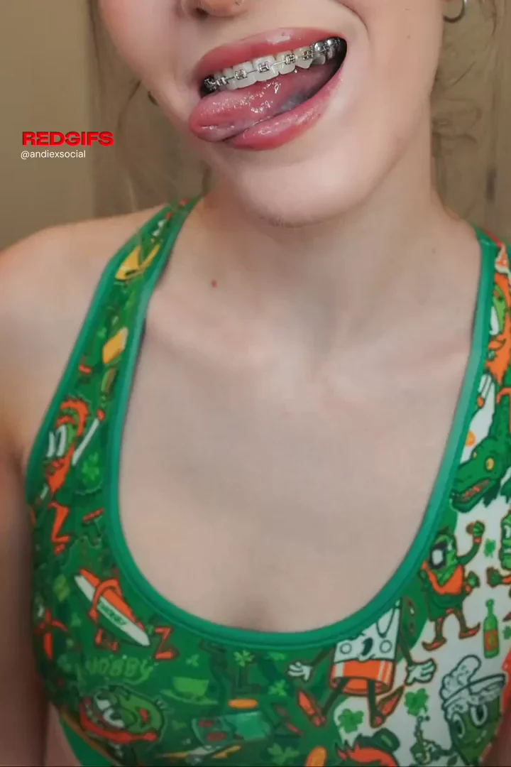 Such a pretty little mouth to wrap around your cock