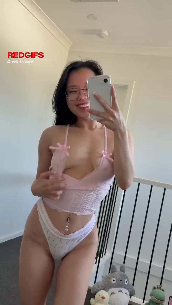 Sweet b cup reveal from an Asian cutie