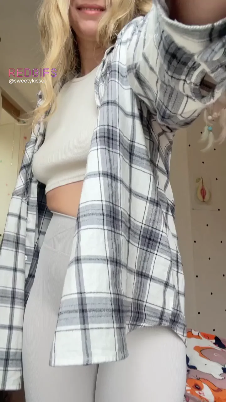 Everything fits just right... but I'm sure you already noticed ;)