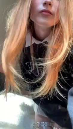Pussy spread