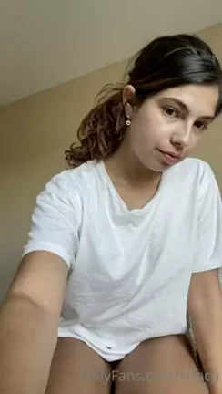 AVA TAYLOR SO HOT ?