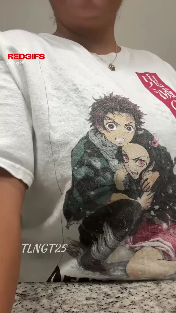 Ebony Babe's Epic Anime Titty Drop Tease