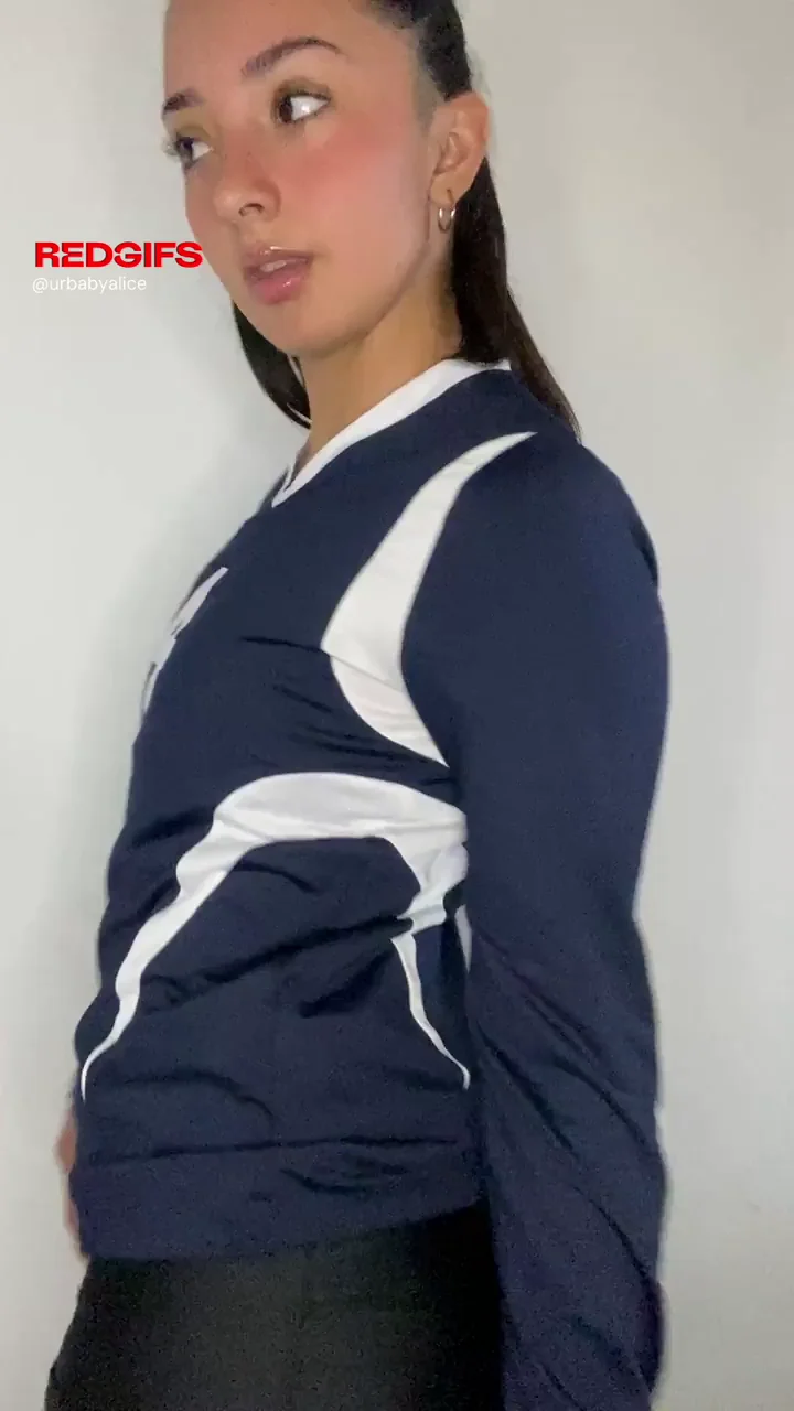 Would You Pound This F18 Teen's Tight Ass? 🍑🔥