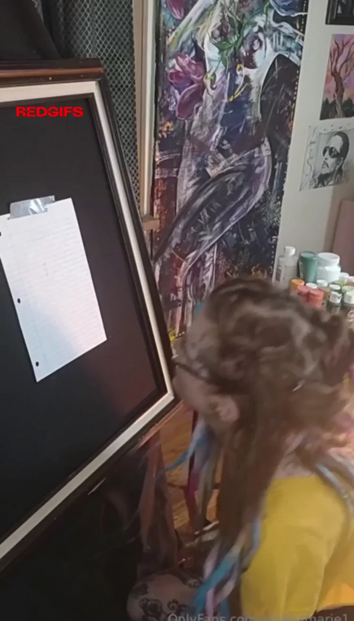 Amelia-Marie is an artist.
