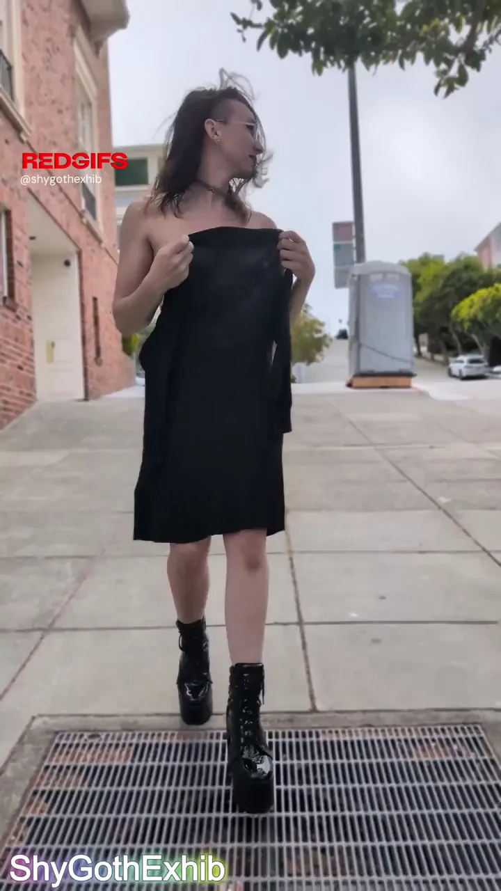 I'll just strip here, don't mind me!
