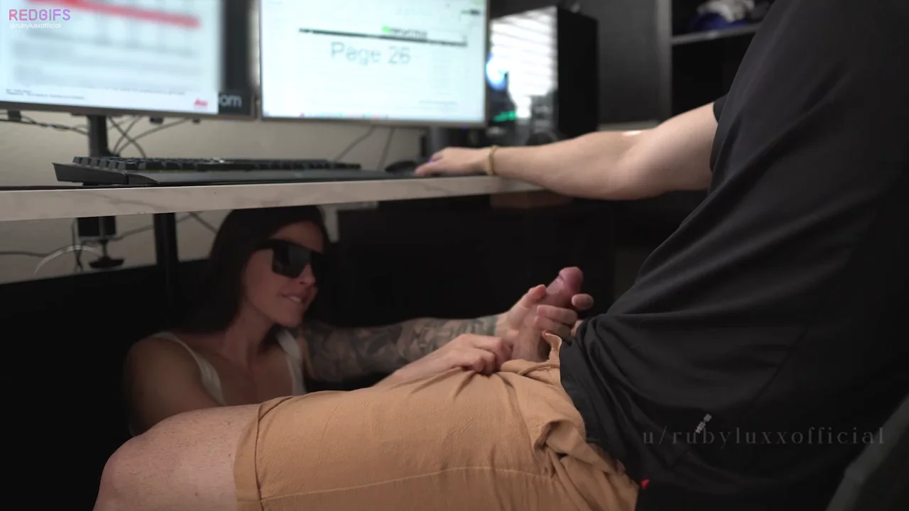 Work Called But I Craved His Thick Cock Under the Desk 😈💦