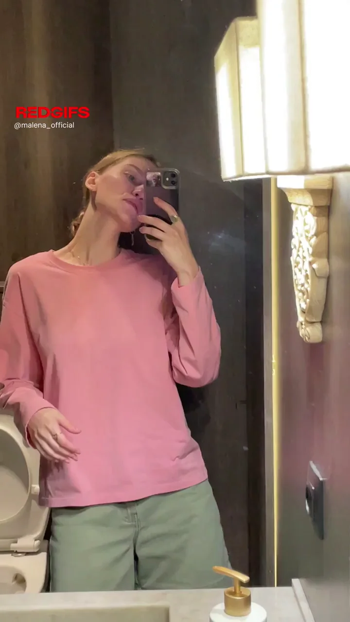 Blonde Fuckdoll's Boob Drop Stress Buster 💦👙