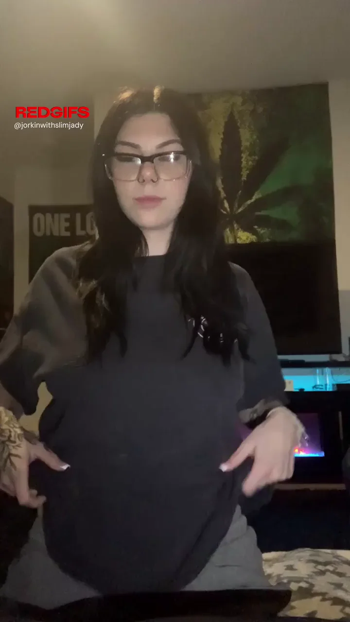 Ready to see these tits floppp (;