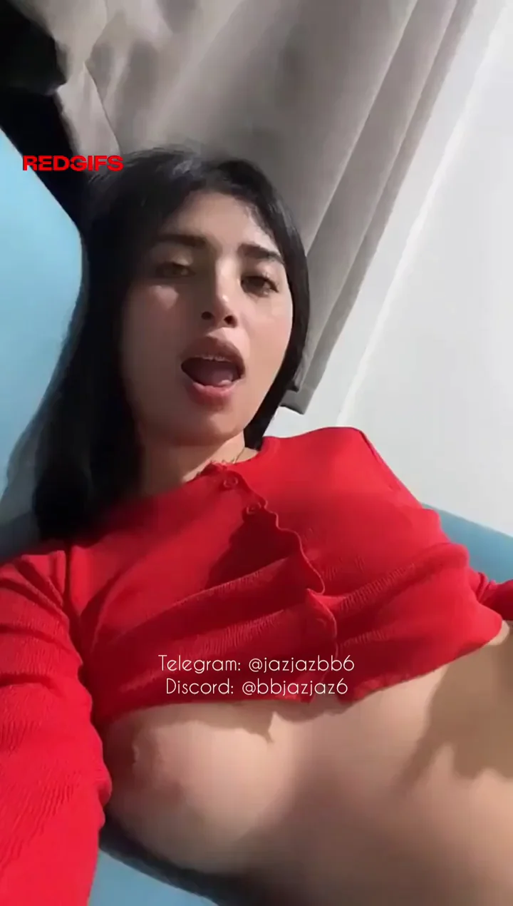 I love flashing my natural body to you, and when I catch you staring too long I want to shove my ass, seat on your face and then make you suck on my nipples untill you can't take it anymore