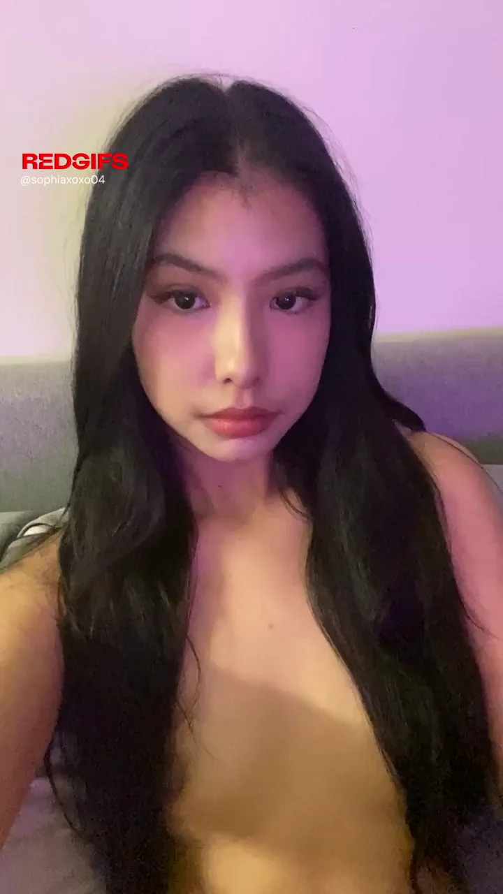 Would You Fuck This Sexy Asian Slut? 🔥🍑