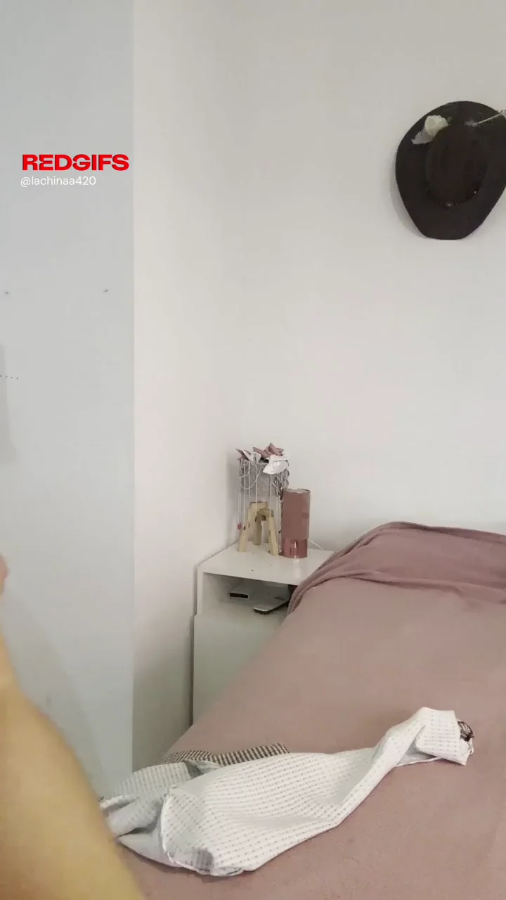 19yo Asian naturals out and waiting for u