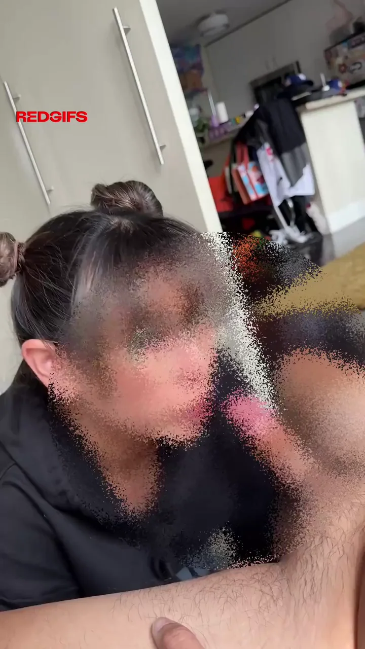 [F][M] Hubby using my space buns as handles