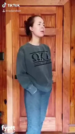 Fiery Redhead MILF Strips Bare for Slutty Buss It TikTok Tease