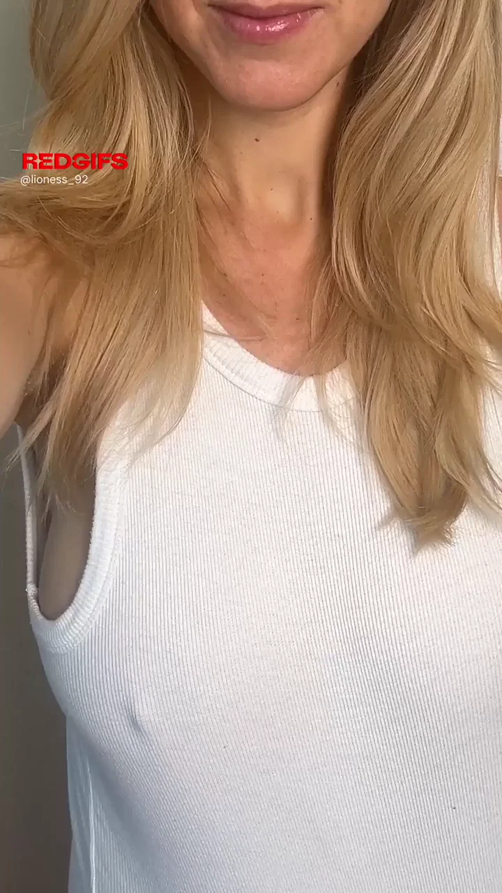 🚨 MILF's Massive Veiny Hangers Dropping Bombs! 🍈🍈