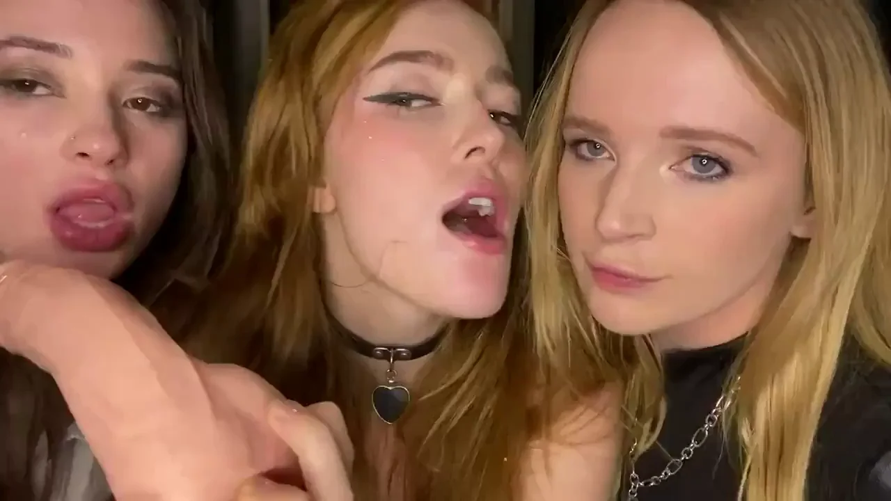 Girls' Night Gone Wild: Slutty Goon Faces & Cock Tease 😈💦👅