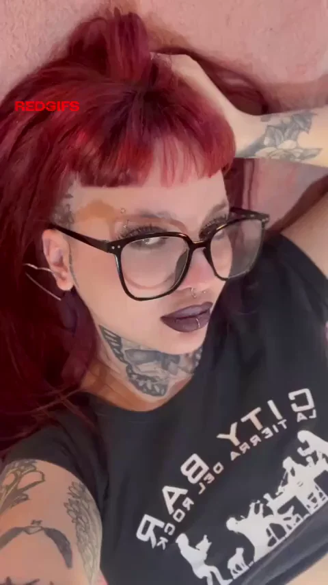 🔥 Redhead Goth Mommy's Inked Tits & Ass Tease 💦