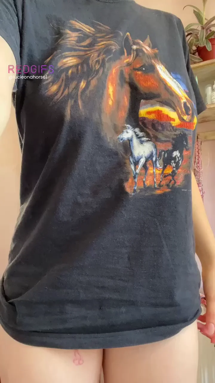 bush reveal + titty drop