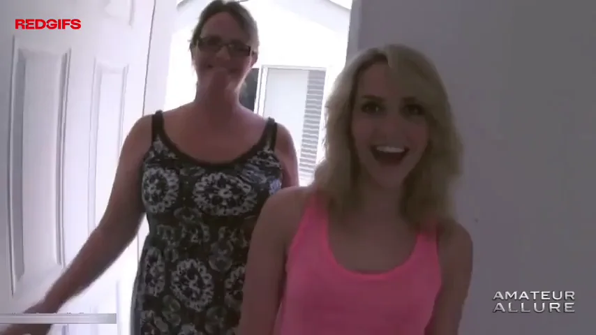 Brought her mom to casting