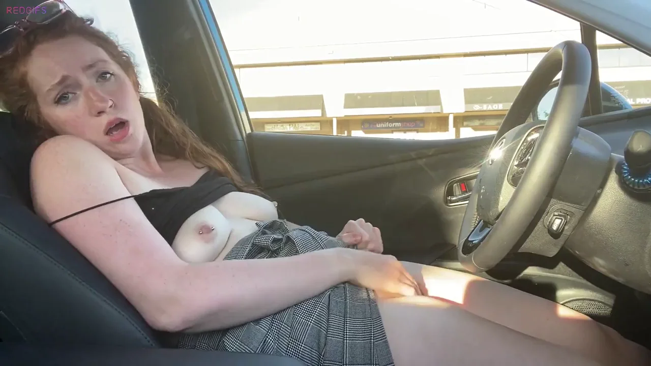 🔥 Horny Redhead MILF Fingers Her Wet Pussy in the Car Before Home 😩💦