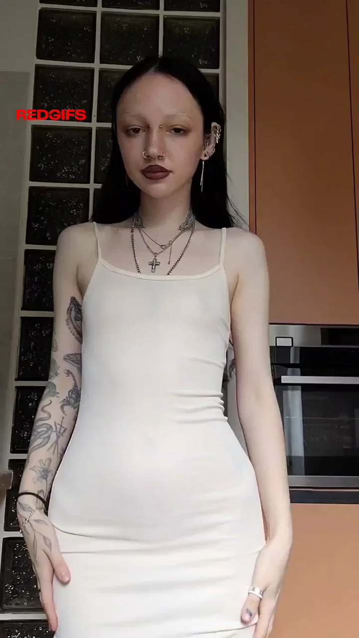Guys, can women with flat chests still be considered beautiful?