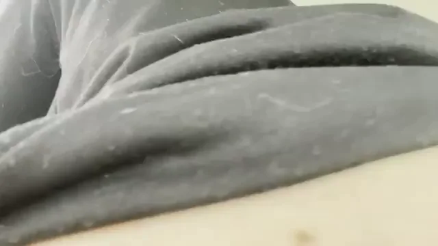 🔥 Steamy Car Fuck: Pussy Spread Wide Open! 🚗💦