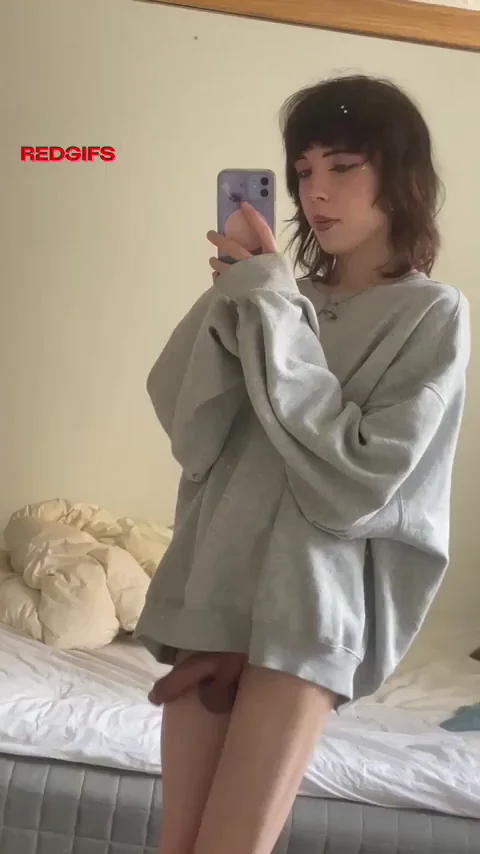 big dick girl here 🙇‍♀️