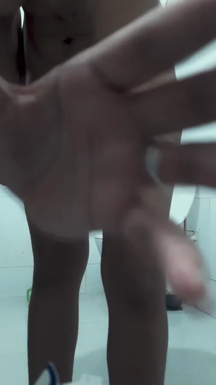 🍼 Busty Indian Babe Fingers Her Juicy Pussy While Tits Bounce 🍑💦