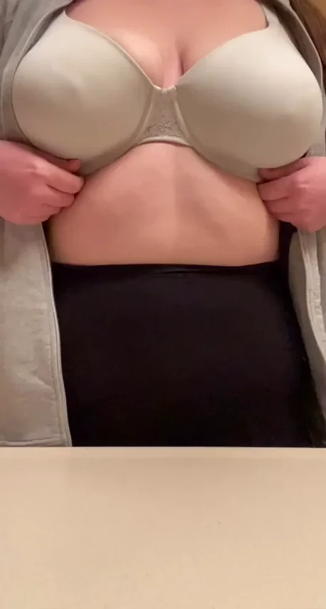 Chubby Teen's Epic Titty Drop 💦🍈🍈 Oldie but Goldie!
