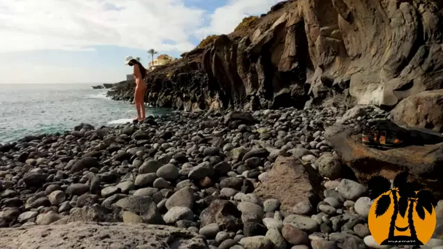 Freedom Flashing 🏖️🔥 [f]