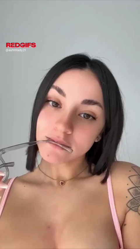 Do you like this doll fuck