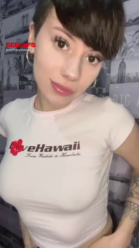 Legal Teen Slut's TikTok Tease in Tight Tee 😈🍑