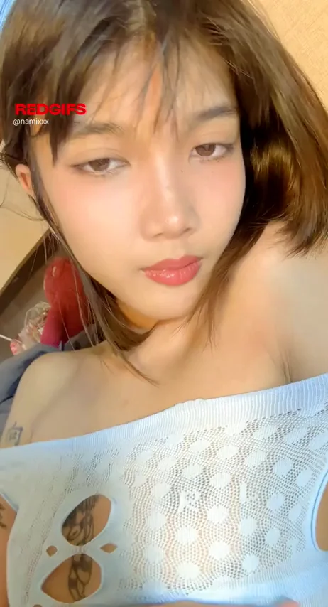 Small but nasty Asian girl