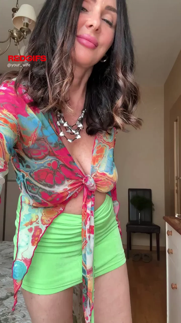 The less clothing I wear, the more naughty I become