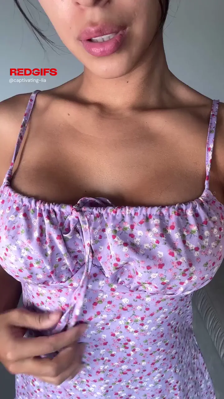 Just a little peak, for your pleasure