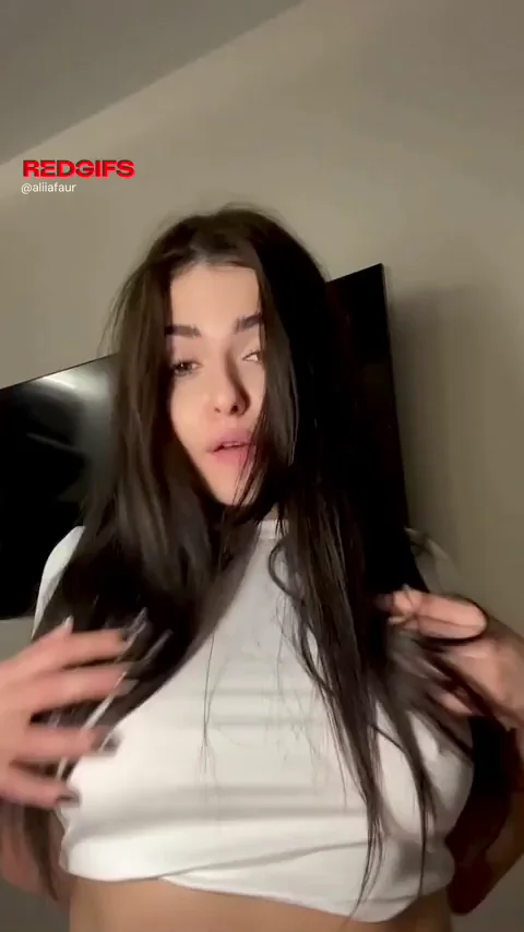Breasts dropping time is activate