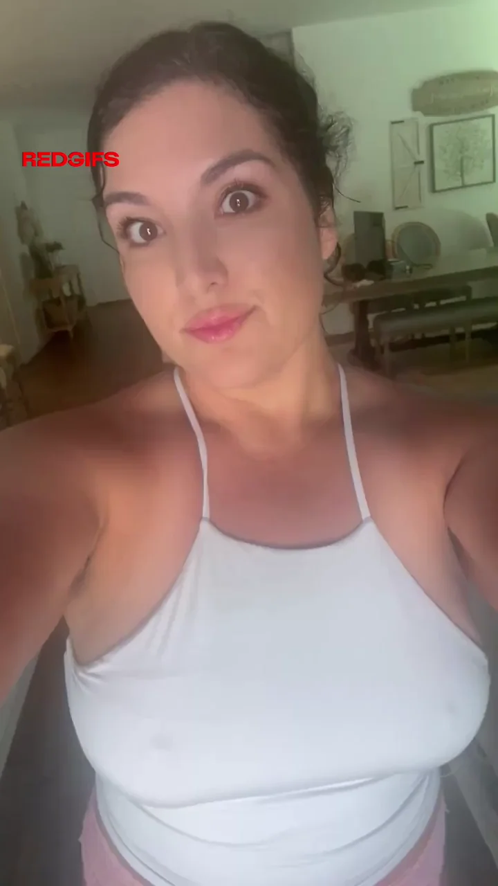 Horny MILF Waiting in Tiny Dress, Hoping You Pound Her Wet Pussy 🍑💦