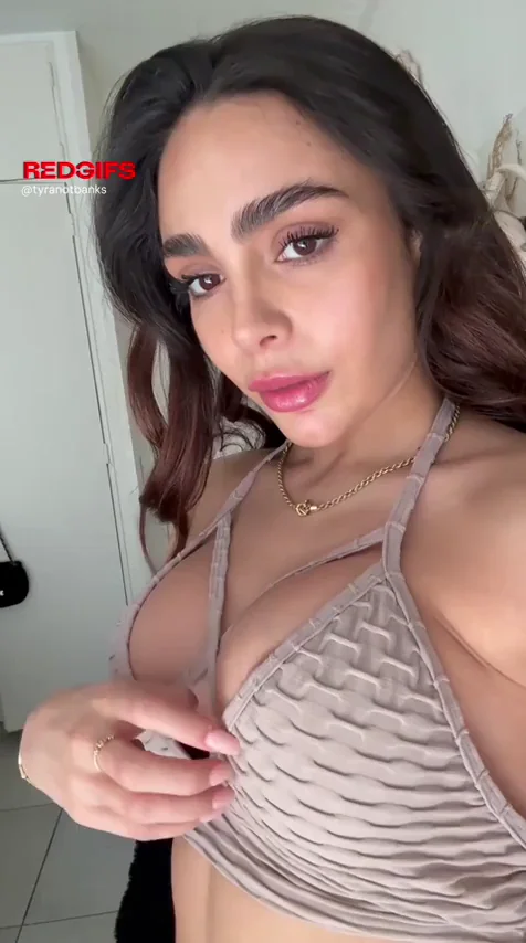 🔥 Latina College Slut Teasing Out Her Massive Titties 💦
