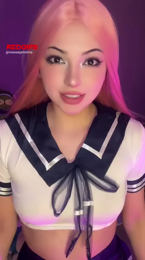 Pink-Haired Slut Begs for Your Hot Cum Load 💦😩