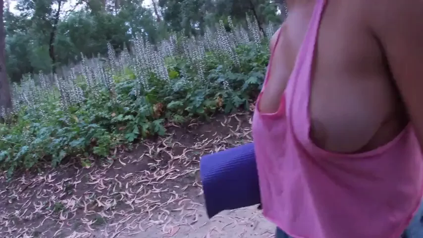 Loose top and no bra means everyone can see my tits.