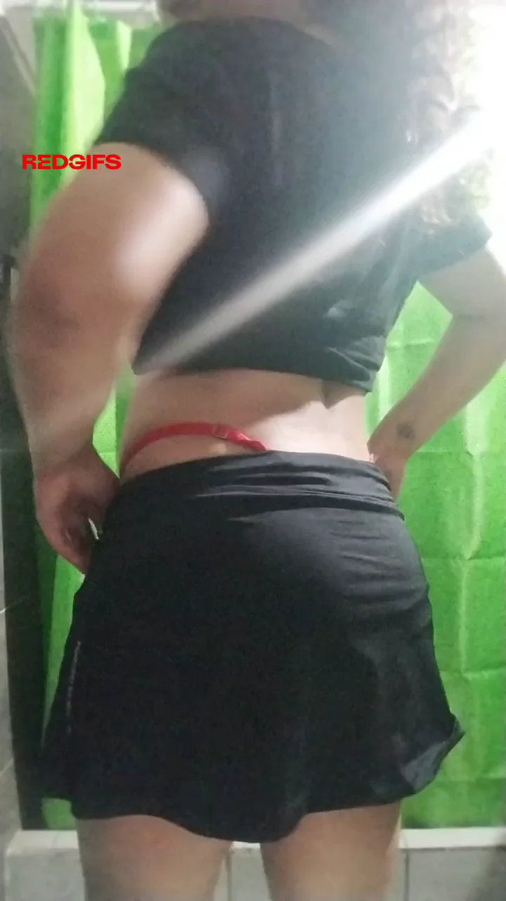 Argentine brunette available. Vc sext, premade, snap celeexxxt or tg celes077