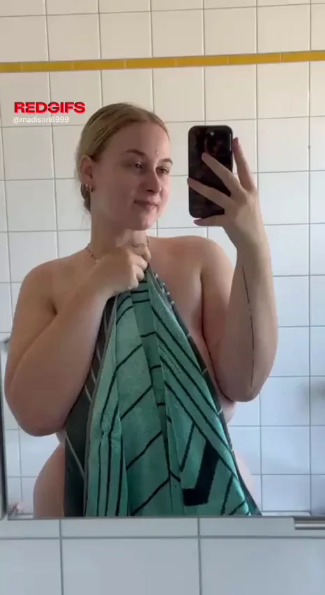 oopss... the towel couldn’t hide this big tits anyway