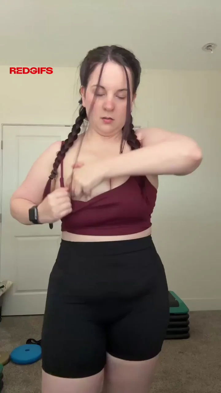 Stacked MILF Snack: Massive Tits Tease 😈🍑