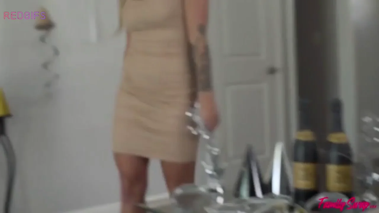 Family Swap - S2E3 - Swap Daughters New Years Resolution - Step Porn