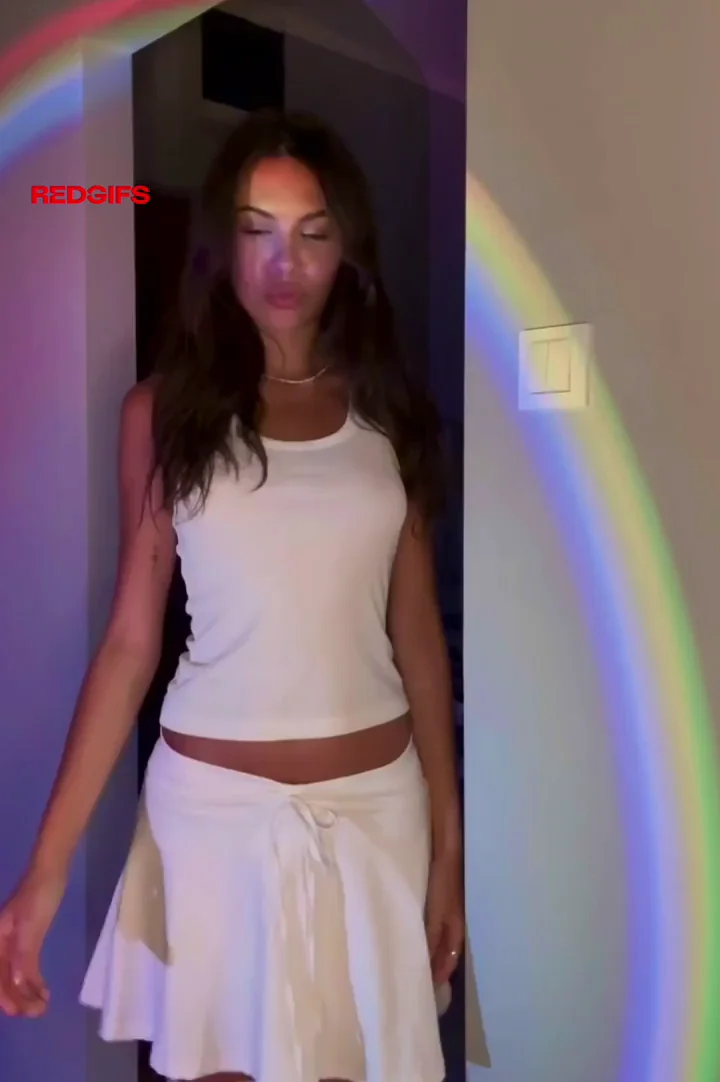My body plays with the light